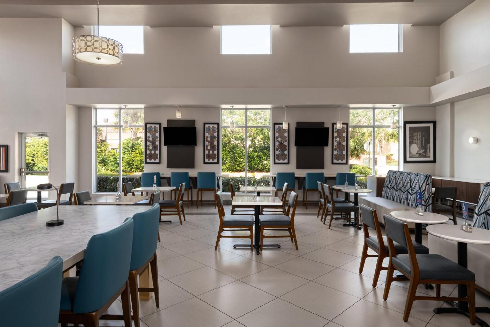 Holiday Inn Express & Suites Boynton Beach West By Ihg Екстер'єр фото