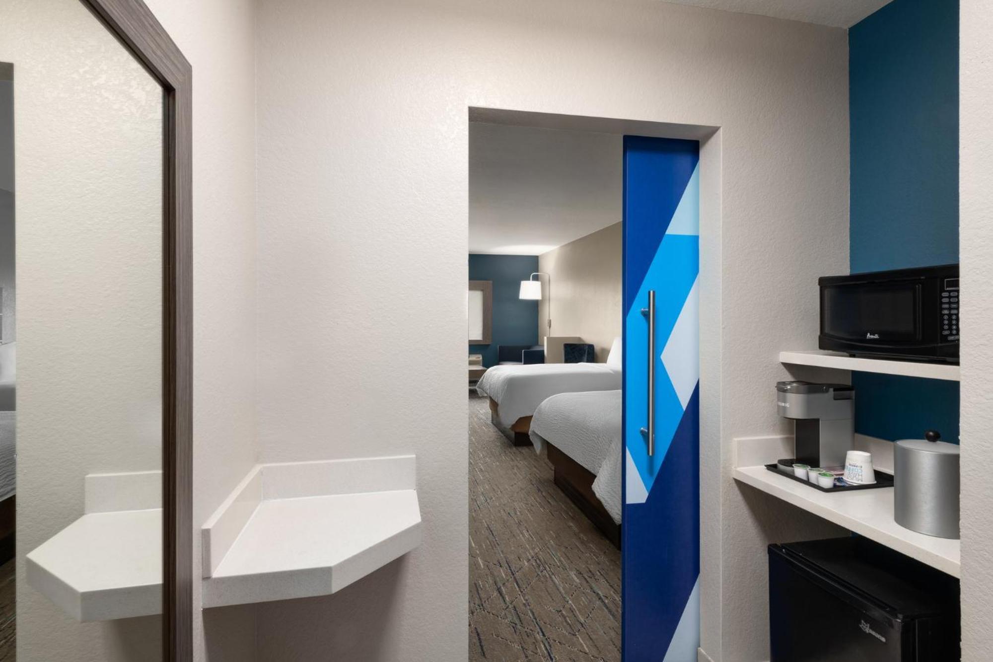 Holiday Inn Express & Suites Boynton Beach West By Ihg Екстер'єр фото