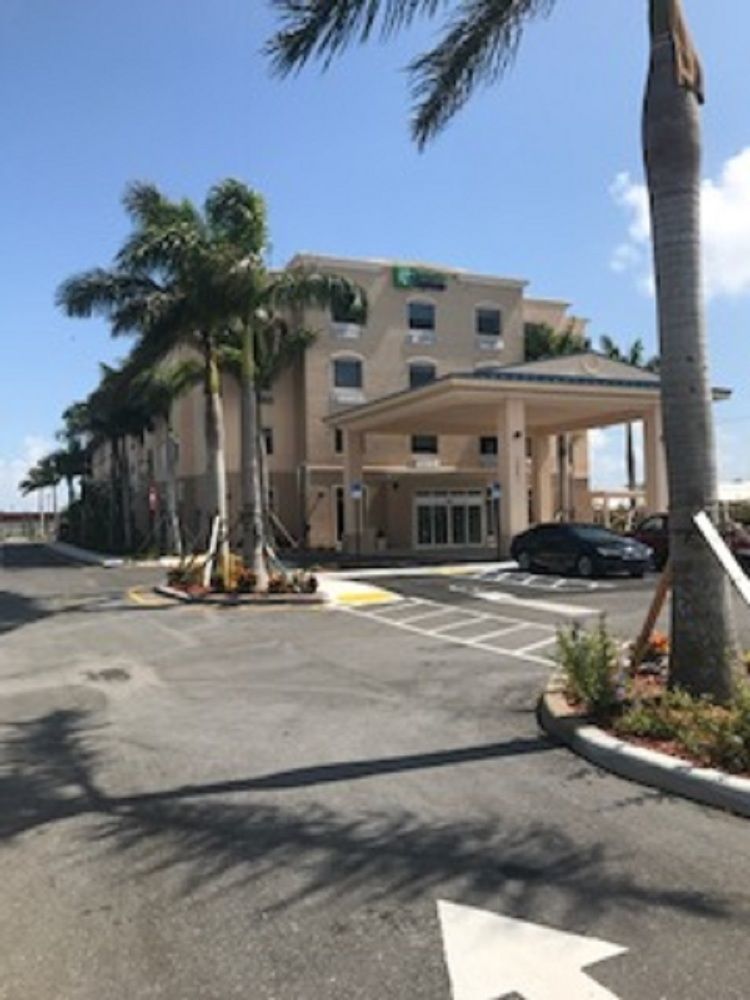 Holiday Inn Express & Suites Boynton Beach West By Ihg Екстер'єр фото