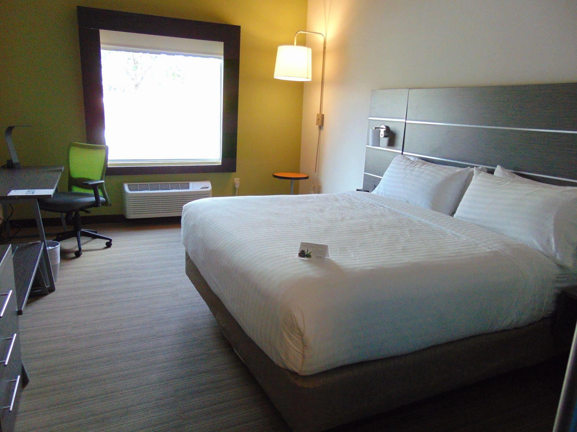 Holiday Inn Express & Suites Boynton Beach West By Ihg Екстер'єр фото